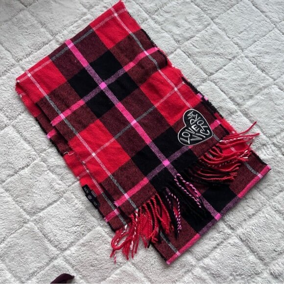 Victoria's Secret | Red and Black Plaid Print Winter Angel Scarf | One Size - Picture 2 of 6